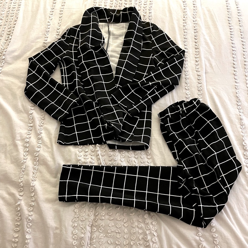 Black and White Graphic Suit
